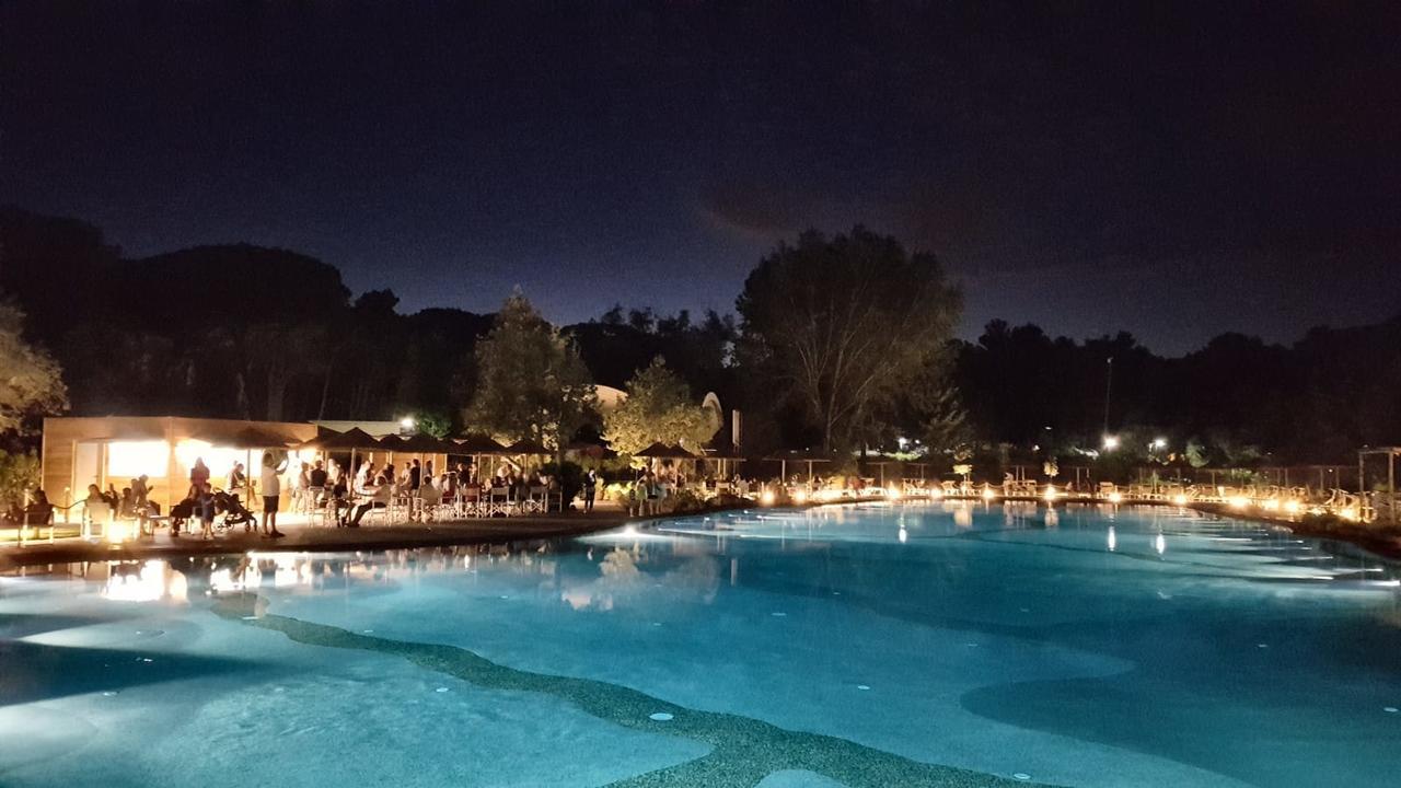 Le Esperidi Camping Ecoresort Marina Di Bibbona Exterior photo