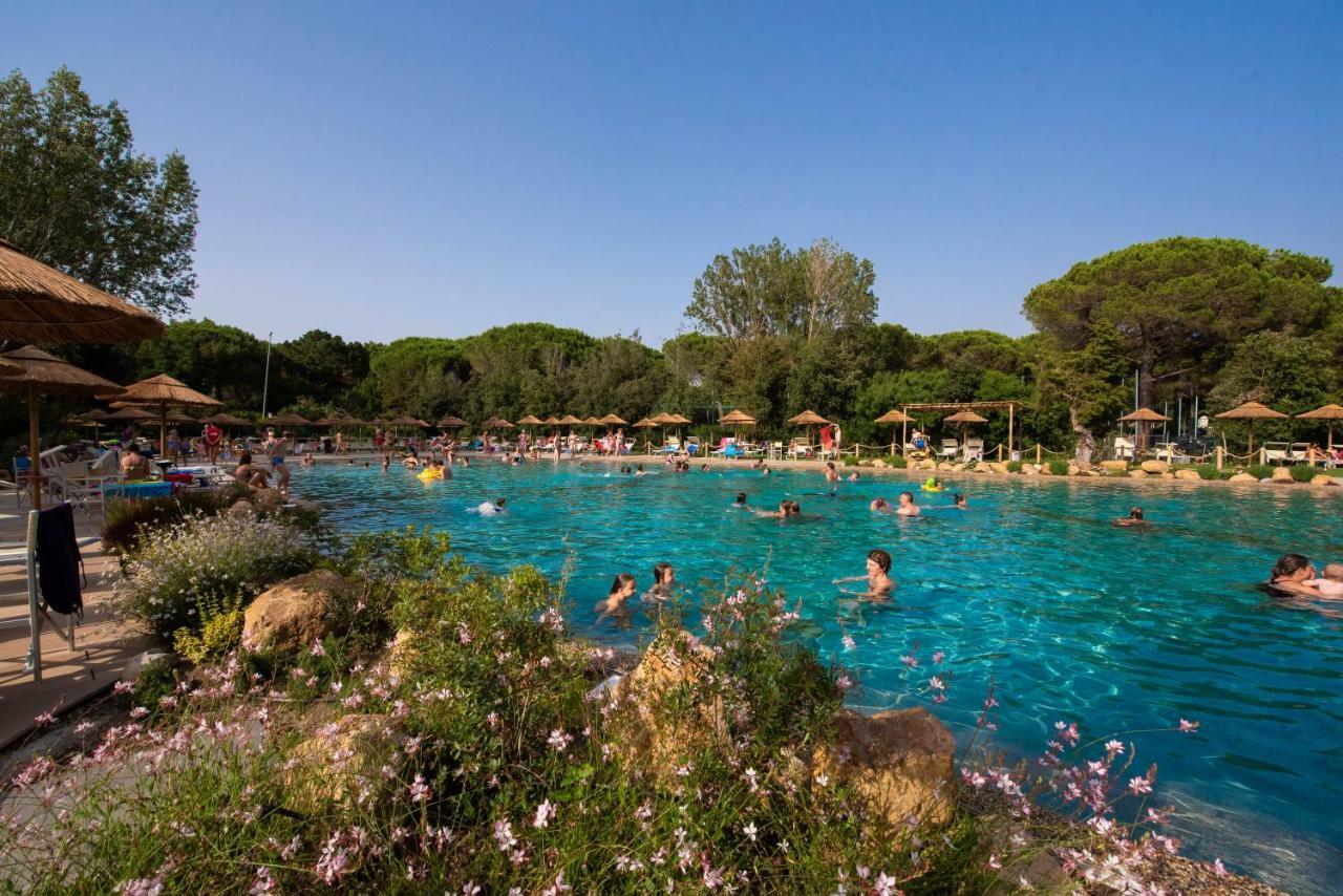 Le Esperidi Camping Ecoresort Marina Di Bibbona Exterior photo