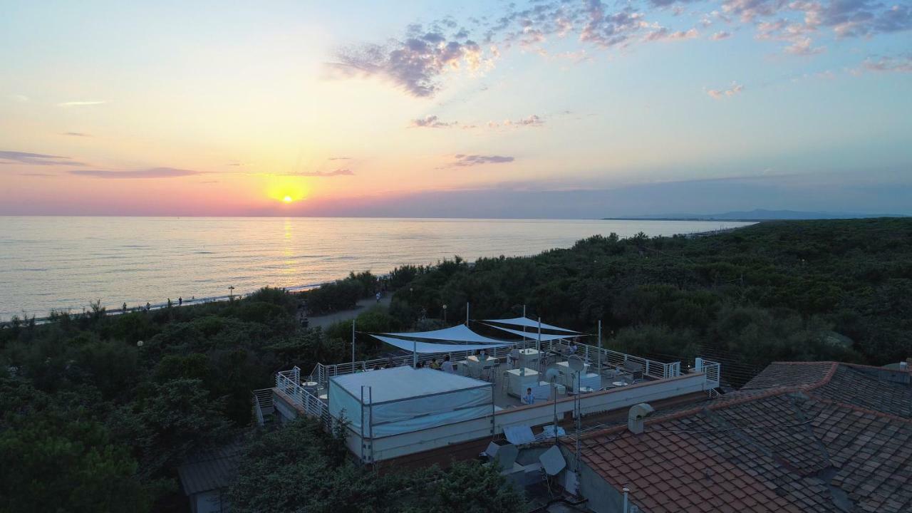 Le Esperidi Camping Ecoresort Marina Di Bibbona Exterior photo